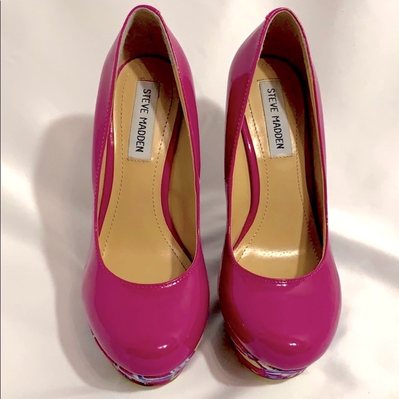 STEVE MADDEN WEDGE PUMPS - Picture 2 of 7